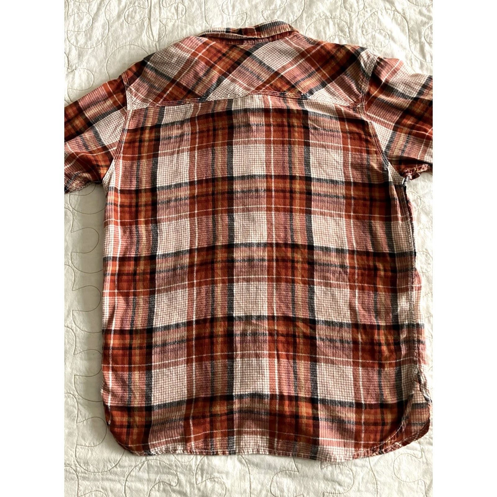 Levi's Levi’s Button-Down Short Sleeve Red Plaid Shirt Men’s Large Regular Cotton Multicolor 90s Covering White Tab Mens Size US L / EU 52-54 / 3 - 4 Thumbnail