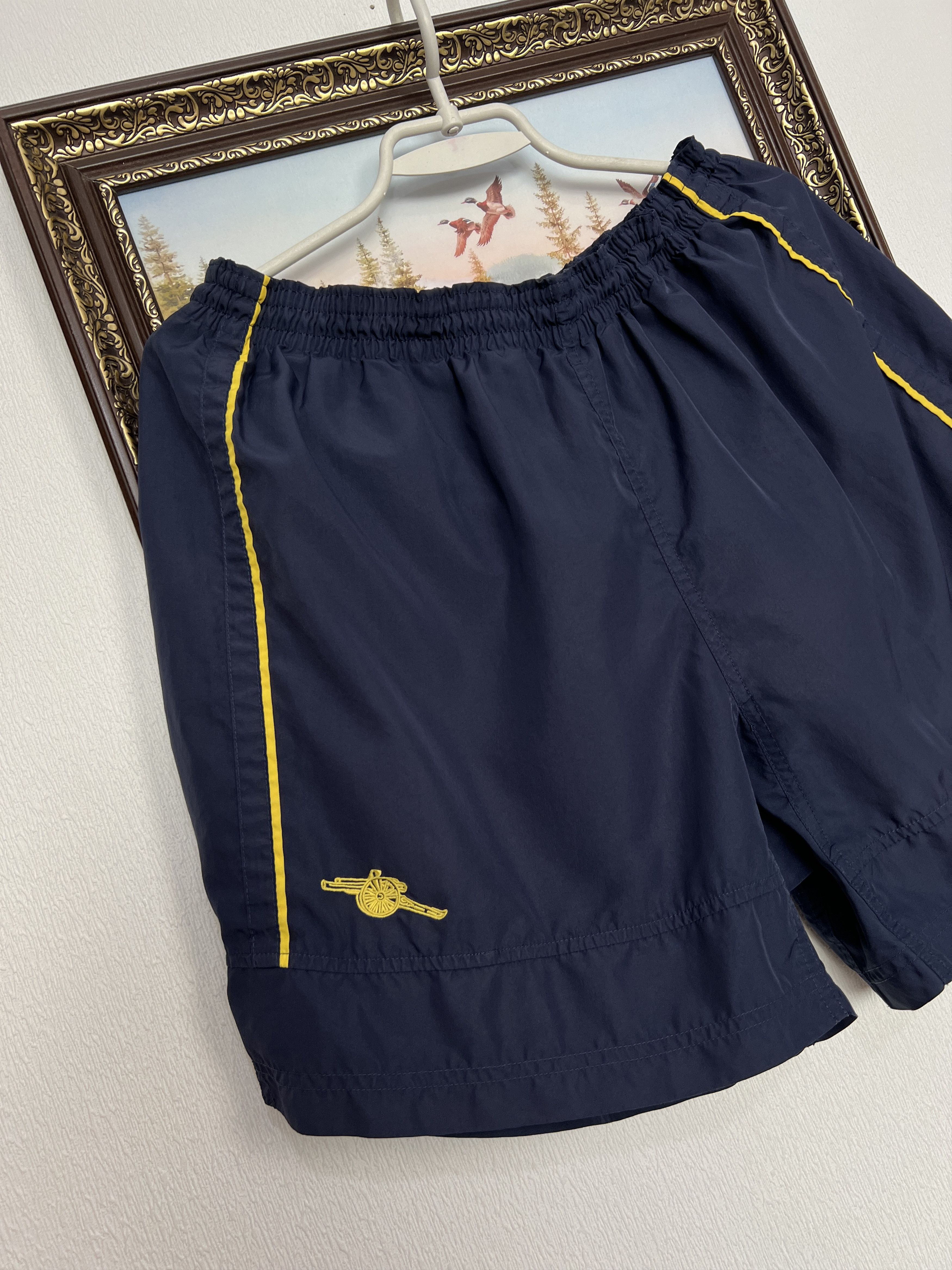 Nike Vintage 90's Arsenal Football Shorts Soccer Gunners Rare Size US 34 / EU 50 - 3 Thumbnail