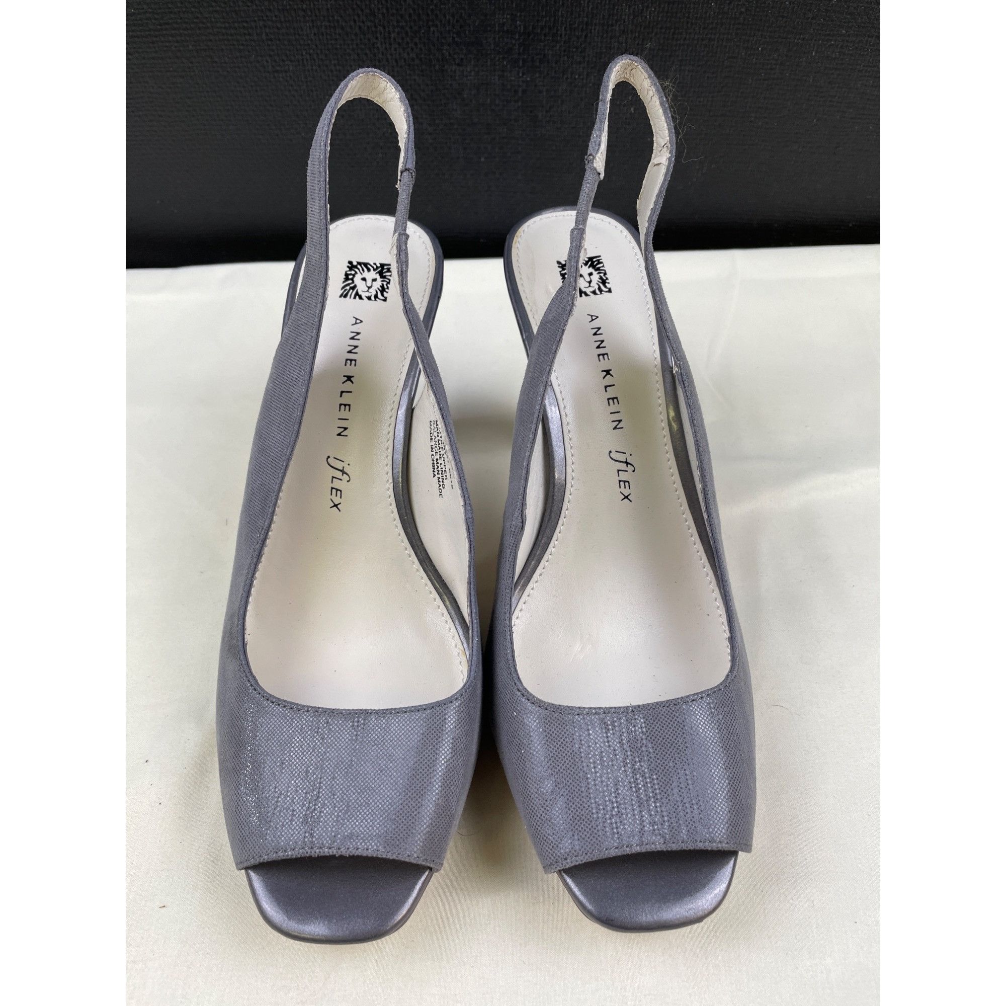 Anne Klein Anne Klein Women's Gray Sling Back Peep Toe Shoes/Heels 3.75 Size US 8 / IT 38 - 1 Thumbnail