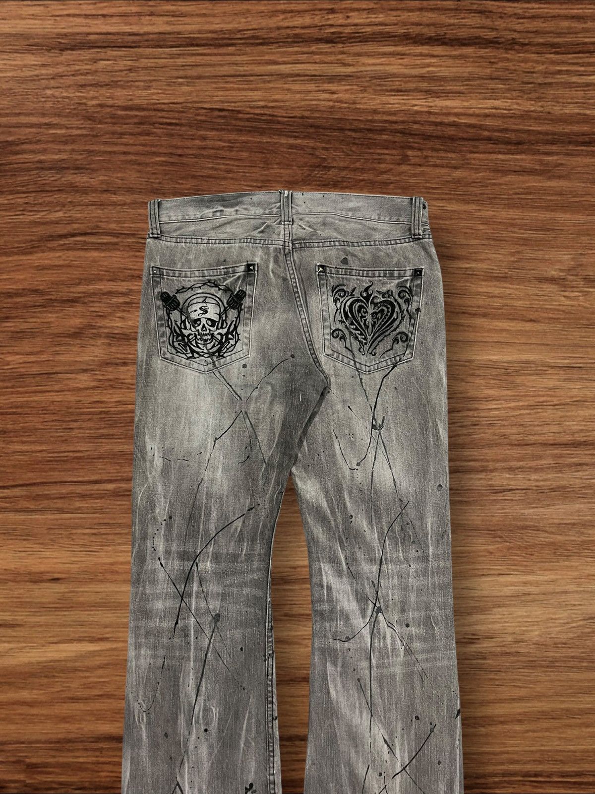 14th Addiction × Japanese Brand × KMRii Sorridere Love and Skull Painted Distressed Flare Jeans Size US 33 - 6 Thumbnail