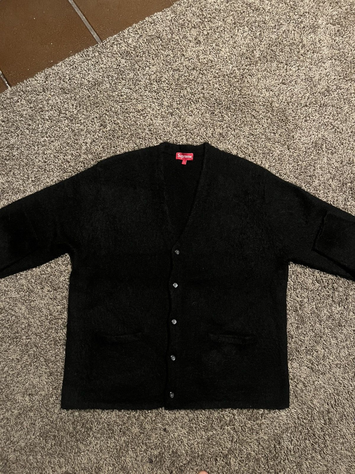 【USED】Supreme Brushed Mohair Cardigan Supreme Brushed Mohair Cardigan (FW20) - $188