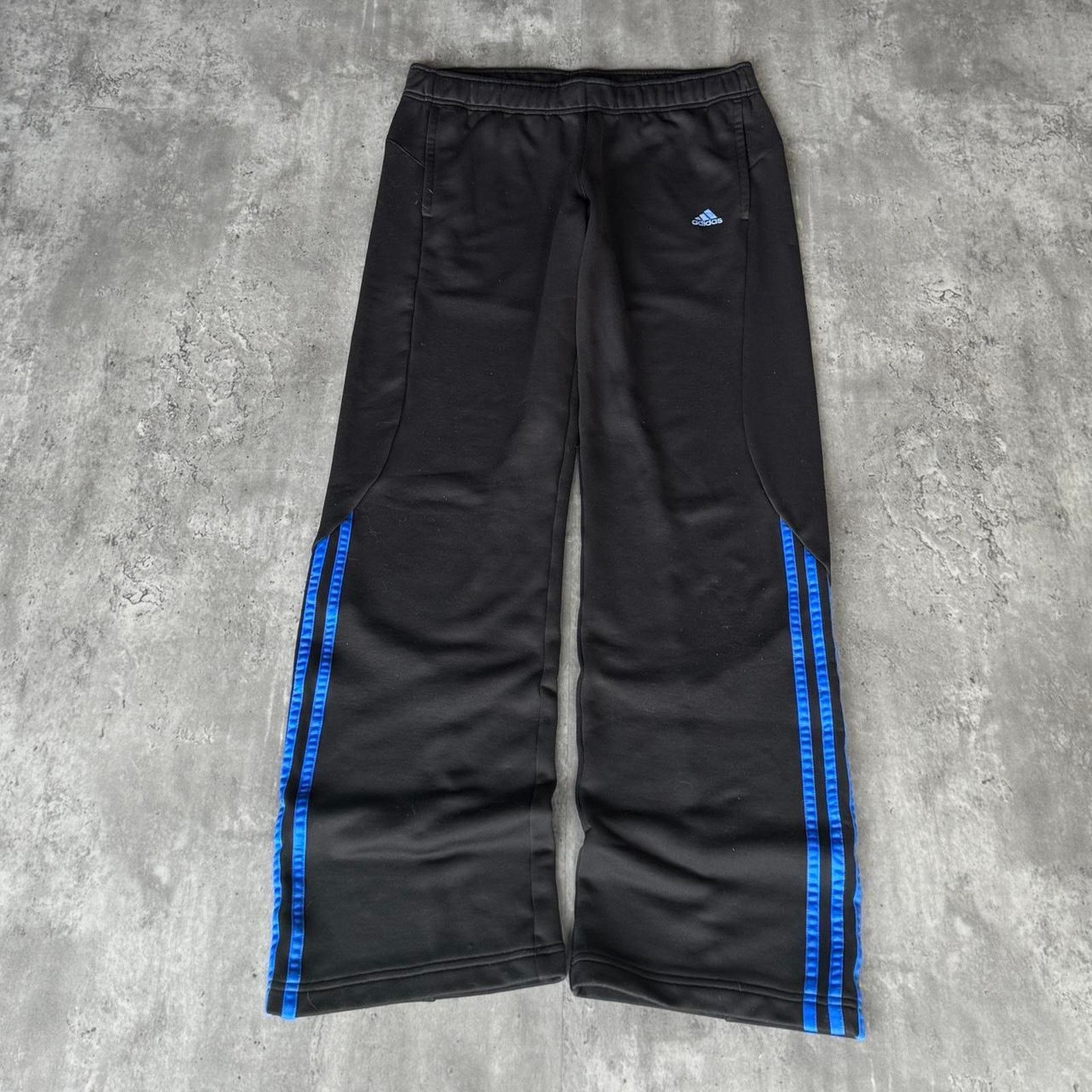 Adidas × Vintage Vintage Y2K Adidas Black & Blue Embroidered Opium Sweatpants Size 34" / US 12 / IT 48 - 1 Thumbnail