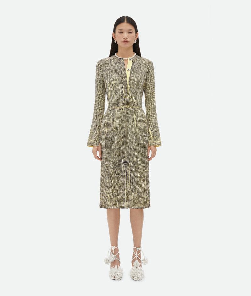 Bottega Veneta o1s1rm1125 Printed Viscose Creased Dress in Yellow/Charcoal Size XS / US 0-2 / IT 36-38 - 4 Thumbnail