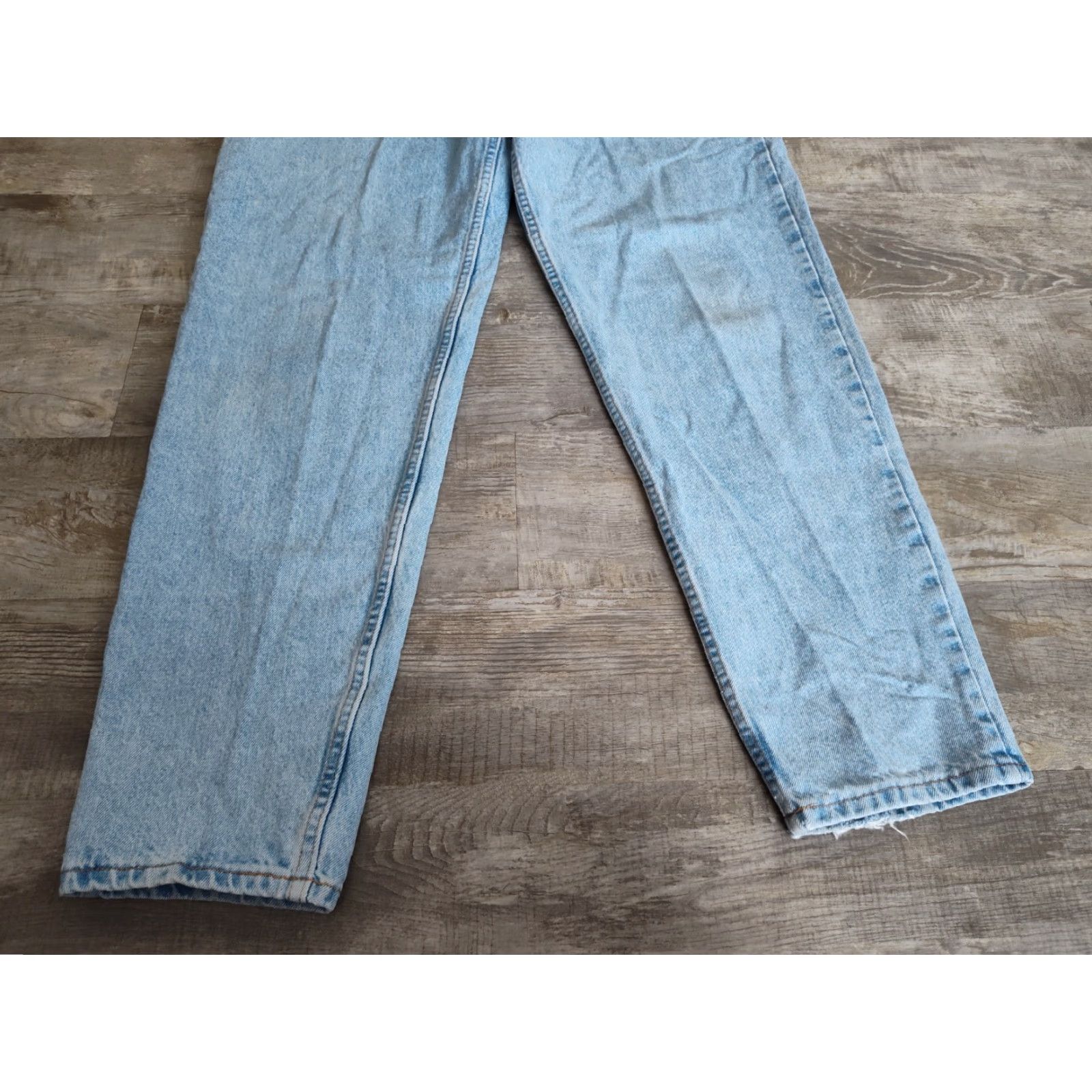 Eddie Bauer VINTAGE Eddie Bauer Women’s Jeans Size 18 Blue Denim High Rise Straight Fit 80s 90s Retro Size 40" / US 18 - 2 Thumbnail