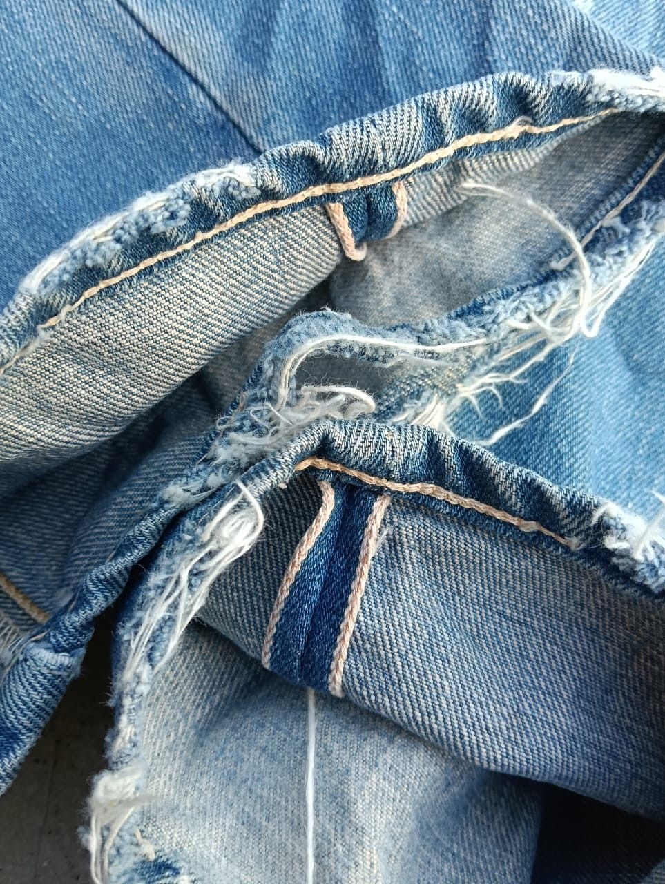 Levi's Distressed Levi's 501 big E selvedge made in Japan. Size US 34 / EU 50 - 4 Thumbnail