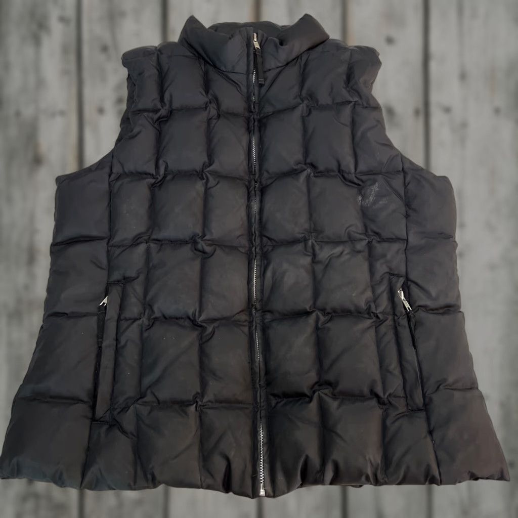 Gap VINTAGE Gap Zip Front 75% Down Vest Jacket Womens Size XL Black Pockets Y2K Size XL / US 12-14 / IT 48-50 - 1 Thumbnail