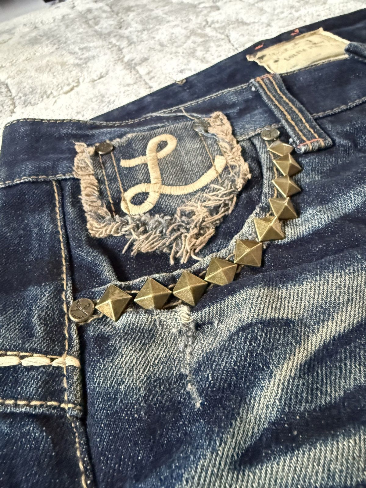 If Six Was Nine Lolita Concert Club Shadow Mud Wash Studded Flared Jeans Size US 30 / EU 46 - 5 Thumbnail