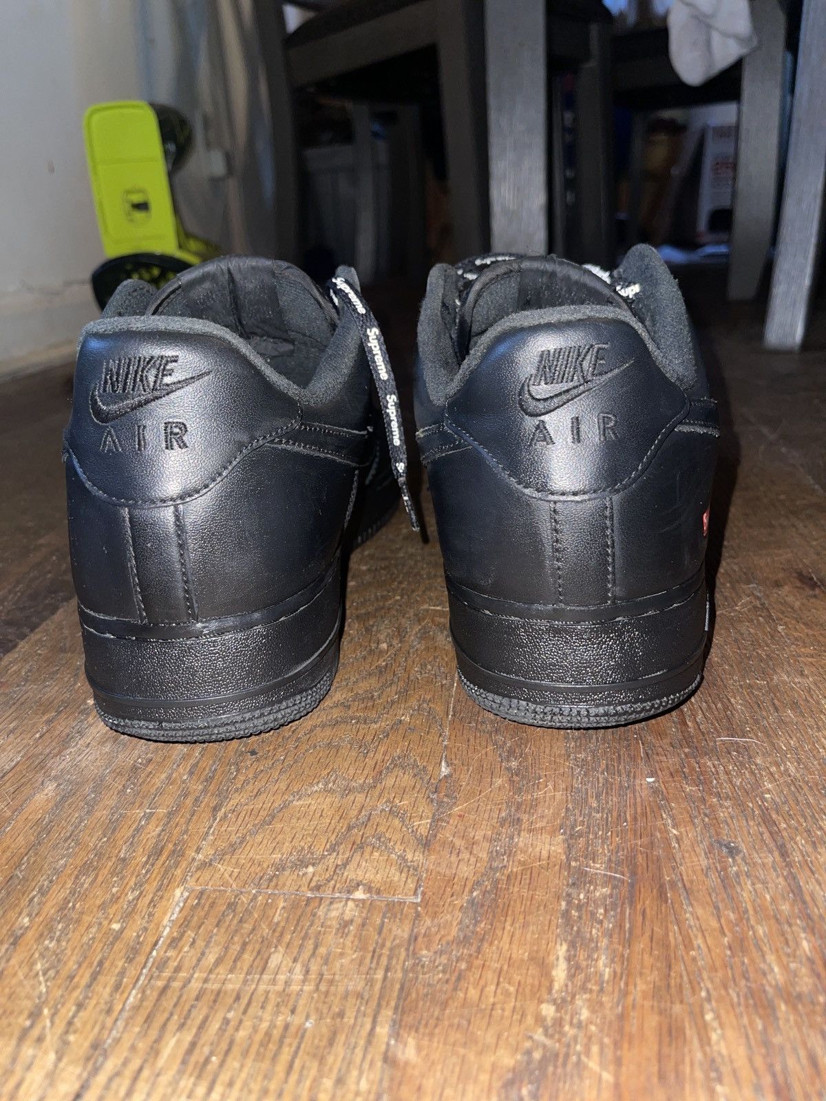 Nike × Supreme Nike Air Force 1 Low X supreme Size US 11.5 / EU 44-45 - 2 Thumbnail