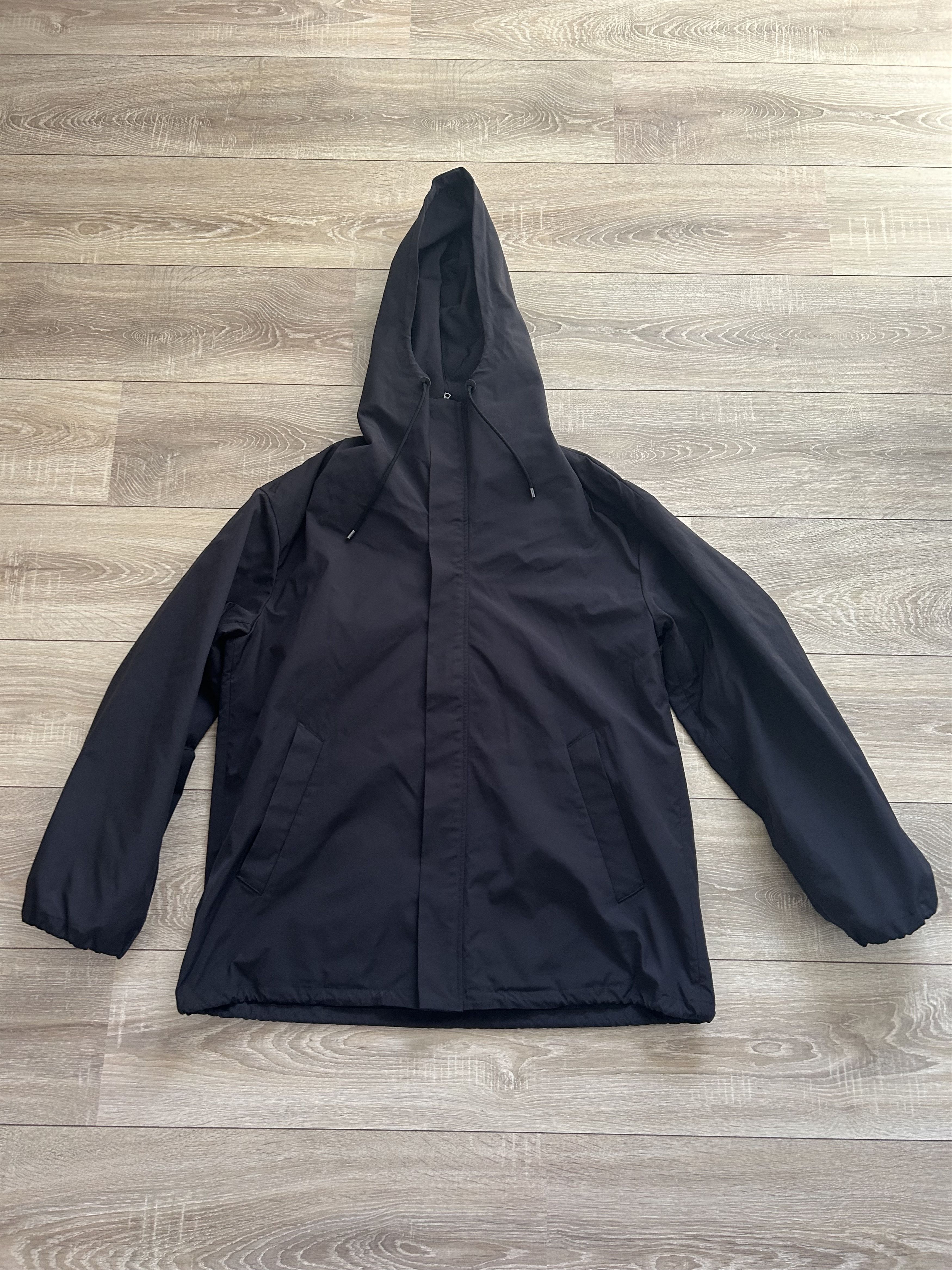 Black technical jacket (size 5)