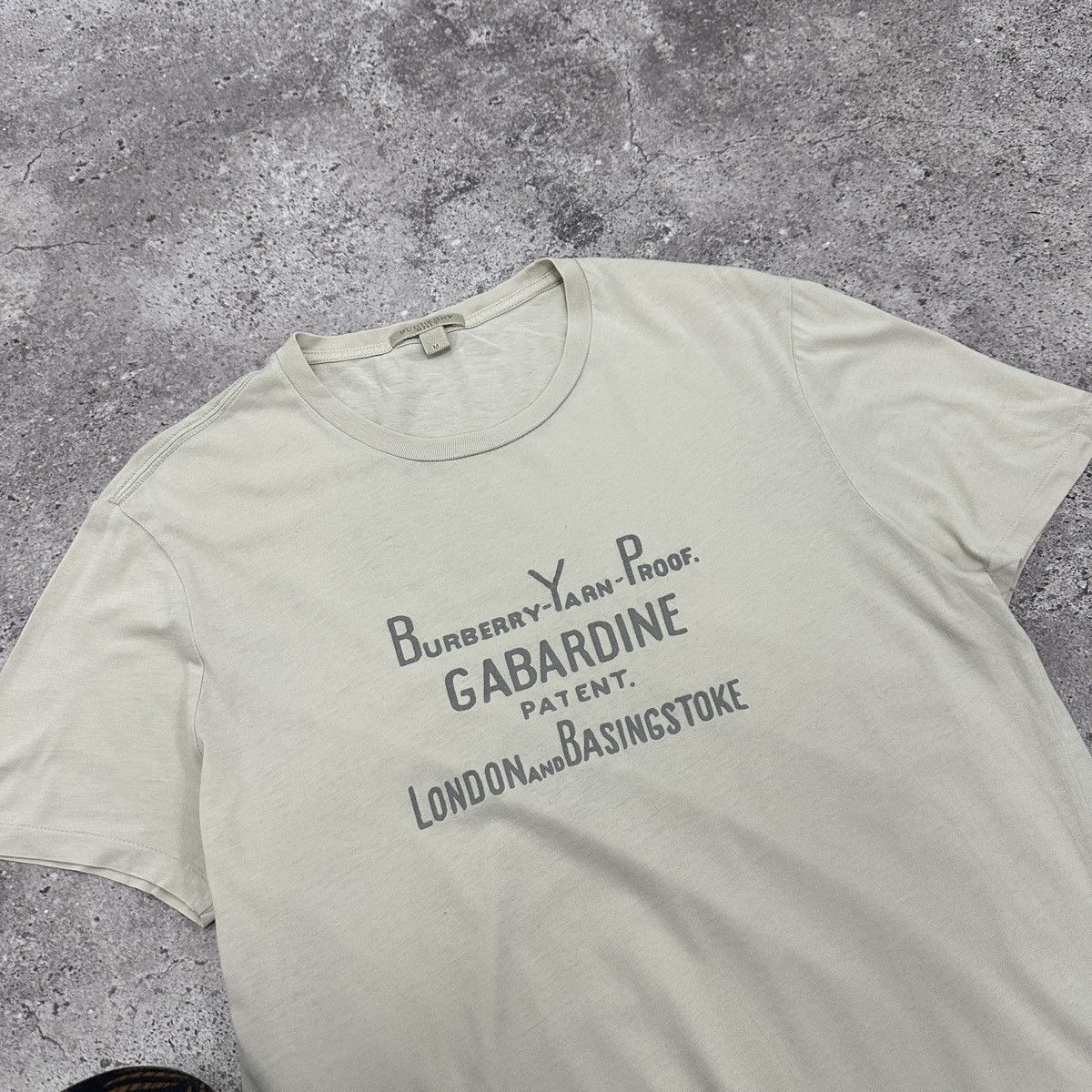 Burberry Vintage 00s Burberry Brit Yarn Proof Gabardine tee y2k og Size US M / EU 48-50 / 2 - 6 Thumbnail