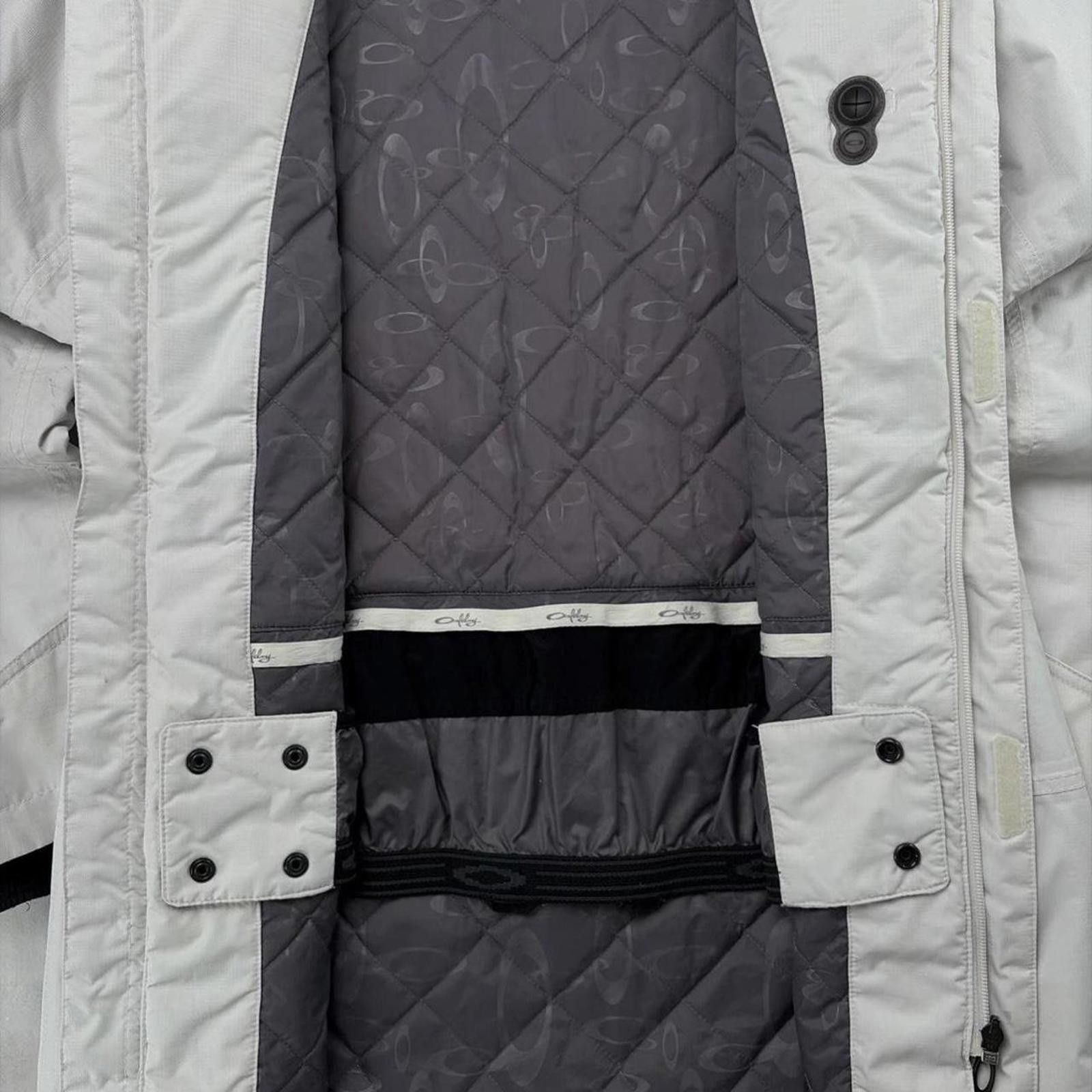 Oakley Y2K White Oakley Road Fuel Ski Snow Jacket Size S / US 4 / IT 40 - 5 Thumbnail
