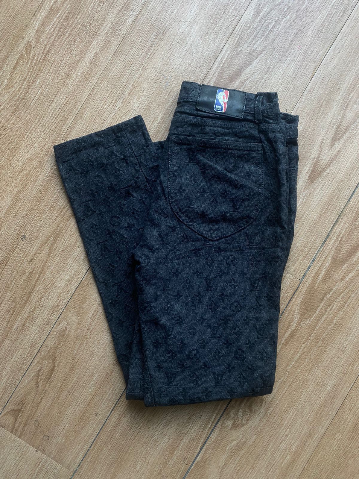 image of Louis Vuitton x NBA Jeans Lvxnba in Black, Men's (Size 30)