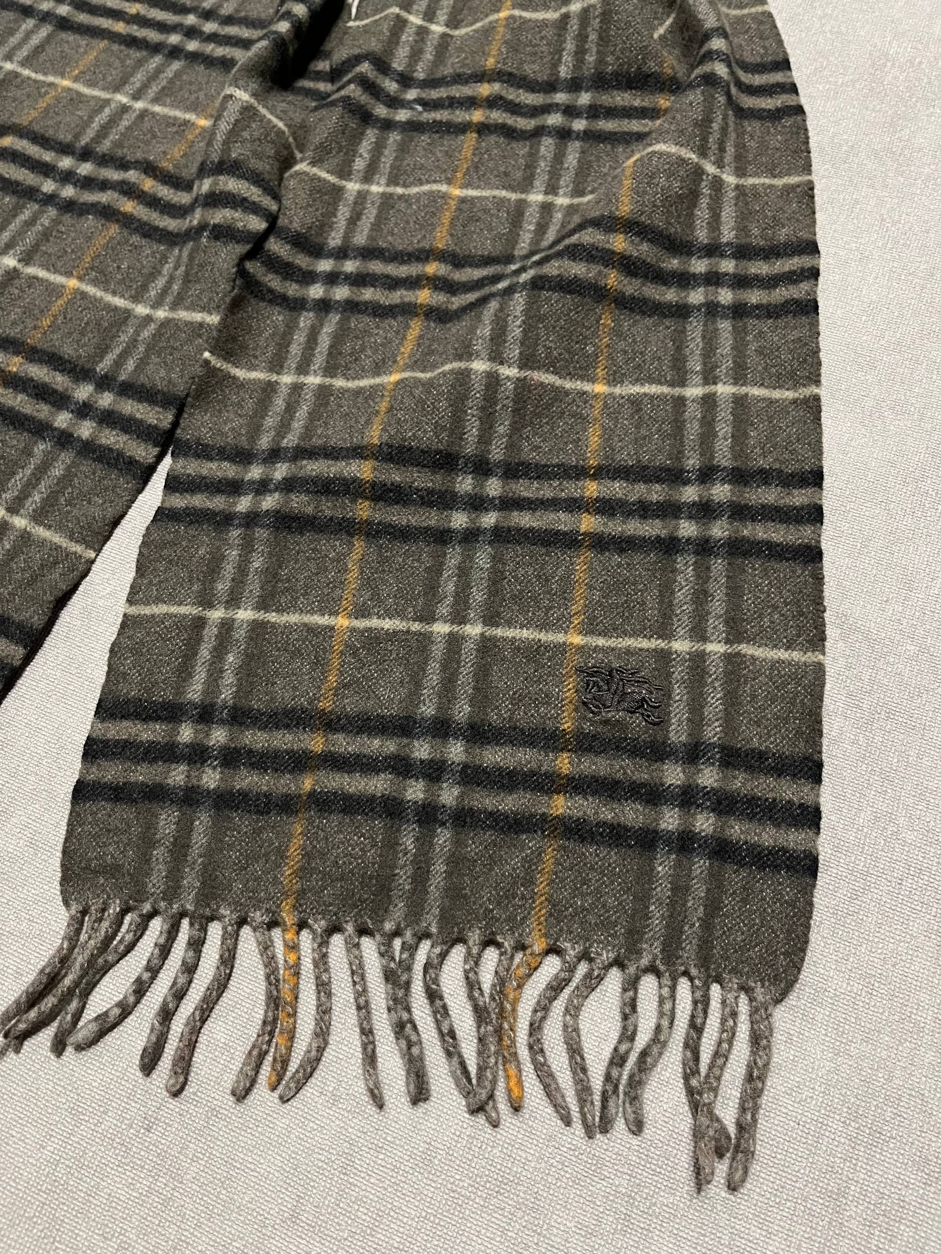 Burberry Vintage Burberry Scarf Check Burberrys 142x25cm 55x10inch Size ONE SIZE - 3 Thumbnail