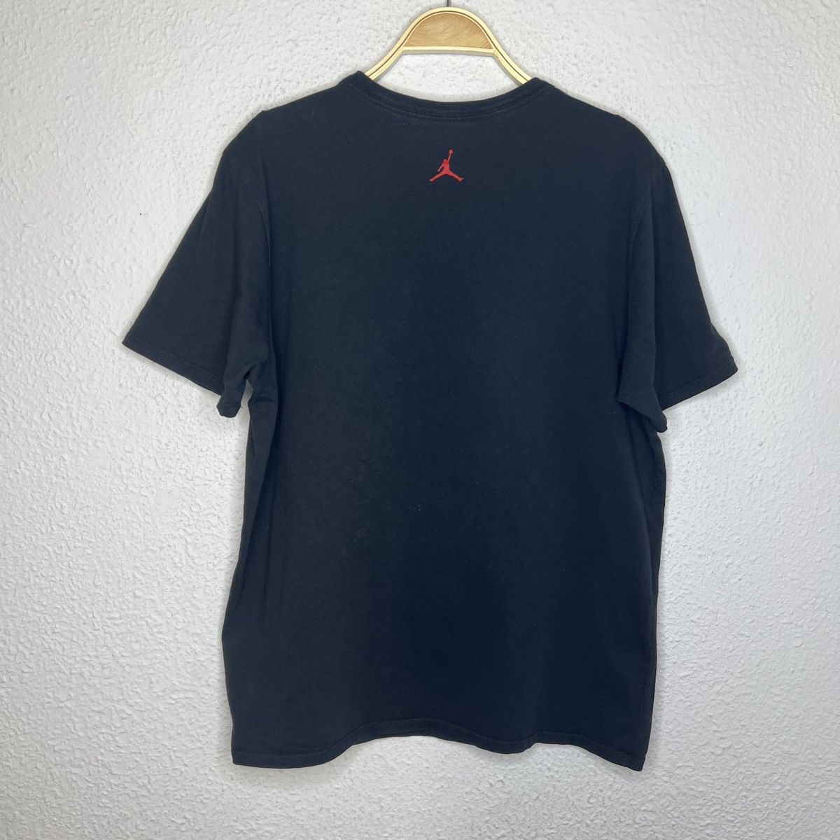 Jordan Brand Vintage Nike Jordan Tshirt Tee Dunk From Above Print Black Size US L / EU 52-54 / 3 - 7 Thumbnail