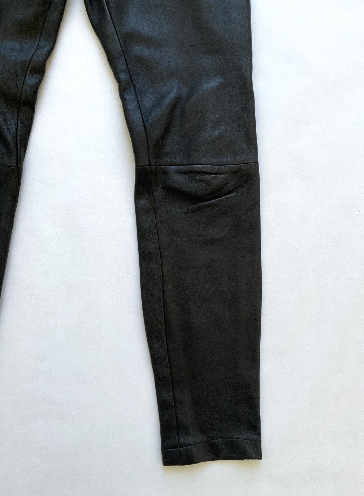 Vintage Black leather pants Size 26" / US 2 / IT 38 - 2 Thumbnail