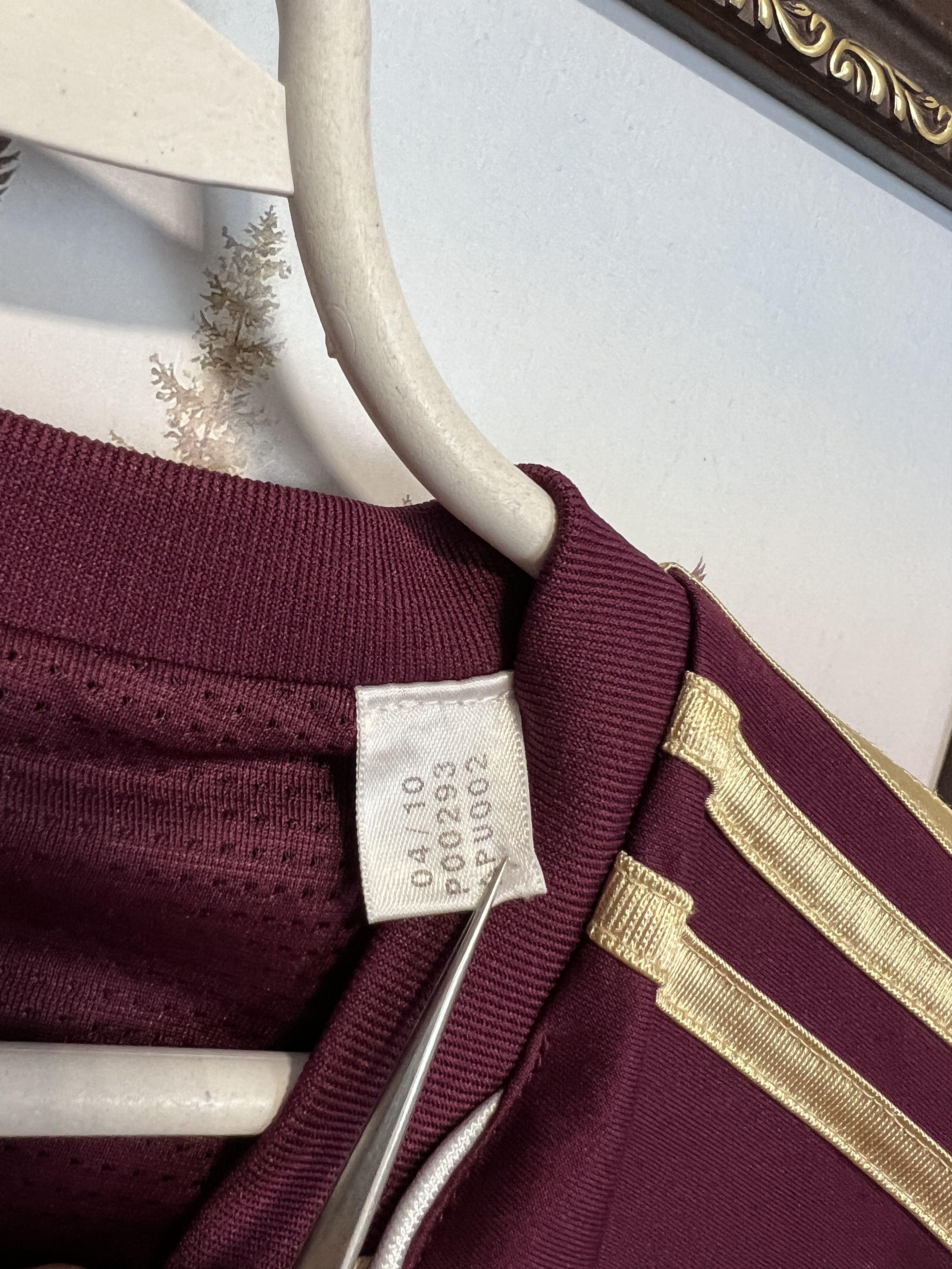 Adidas Lyon Special football shirt Soccer Burgundy Jersey Trikot Size US XL / EU 56 / 4 - 7 Thumbnail