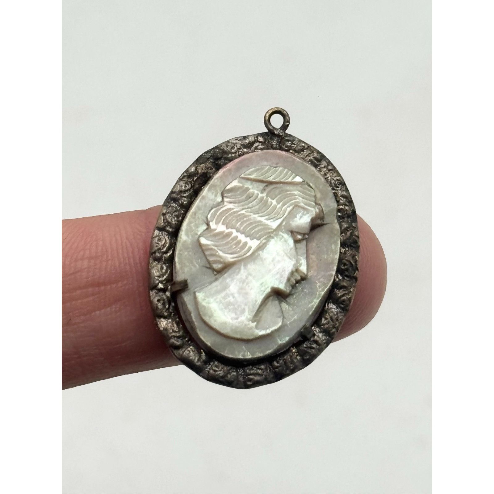 Vintage Estate Sterling Silver Mother of Pearl Abalone Shell Cameo P Size ONE SIZE - 3 Thumbnail