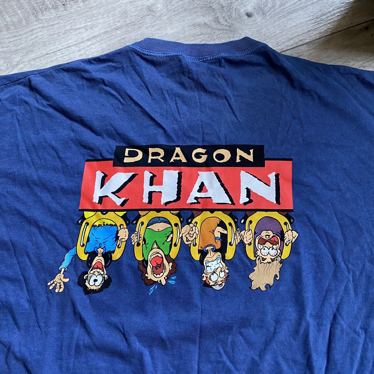 Universal Studios VINTAGE UNIVERSAL STUDIOS PORT AVENTURA DRAGON KHAN T SHIRT Size US L / EU 52-54 / 3 - 4 Thumbnail