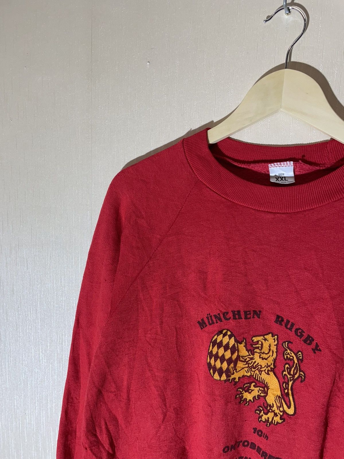 Vintage Munich Rugby 1988 very rare sweatshirt Size US L / EU 52-54 / 3 - 3 Thumbnail