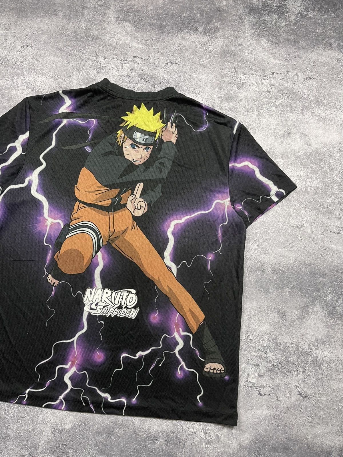 Anime Vintage 2002 Naruto Shippuden Sasuke Shonen Jump T-Shirt Size US L / EU 52-54 / 3 - 14 Thumbnail