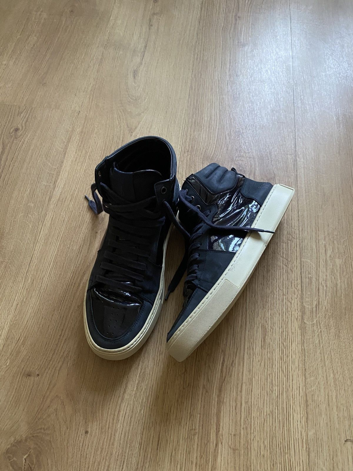 Yves Saint Laurent Saint Laurent (YSL) SL/01H High-Top Sneakers Size US 7 / EU 40 - 3 Thumbnail
