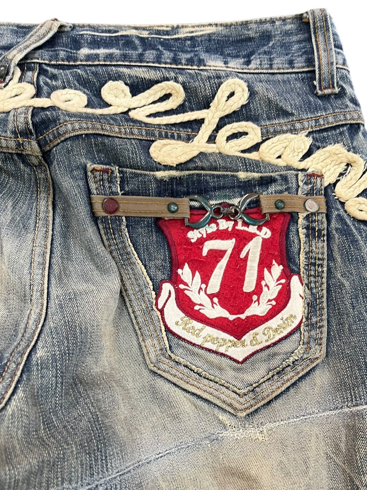 Ed Hardy Vintage Red Pepper Studded Embroidded Mudwash Denim Size US 34 / EU 50 - 12 Thumbnail