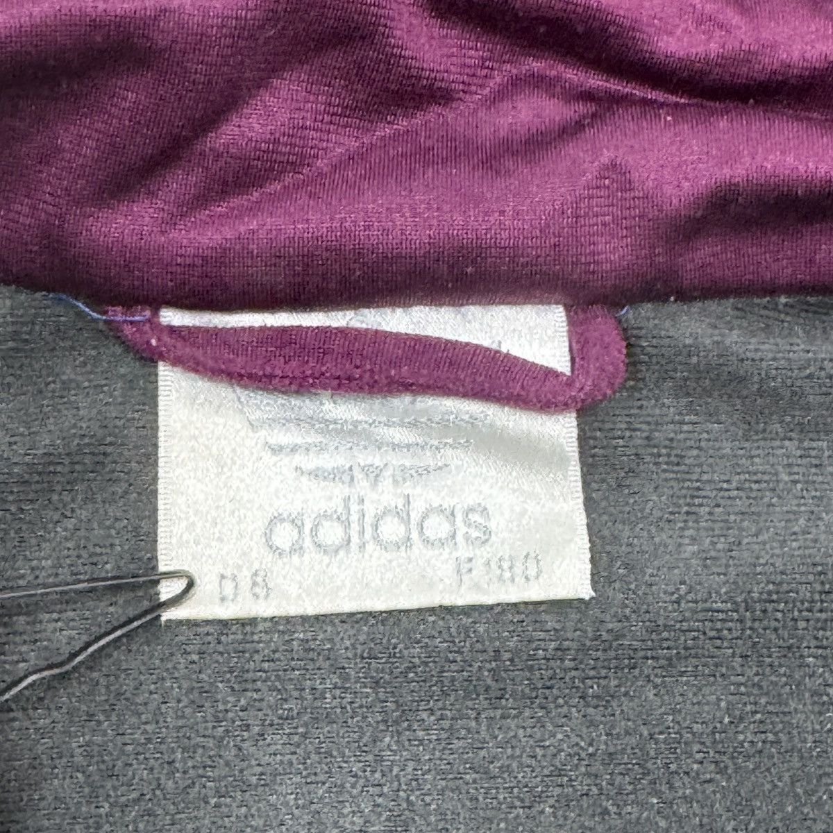 Adidas Vintage Adidas Track Jacket Retro 90s Men Size M Size US M / EU 48-50 / 2 - 12 Thumbnail