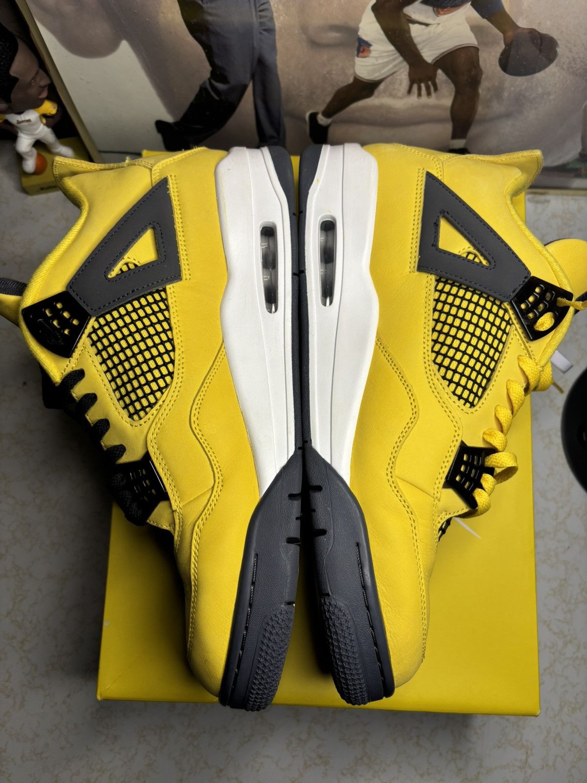 Jordan Brand Jordan Retro 4 ‘lightning ’ Size US 13 / EU 46 - 3 Thumbnail