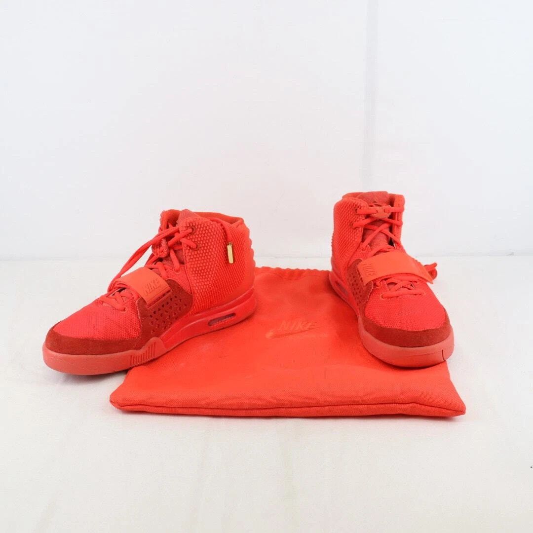 Yeezy o1rshd1 Red October Sneaker in Red Size US 11 / EU 44 - 13 Thumbnail