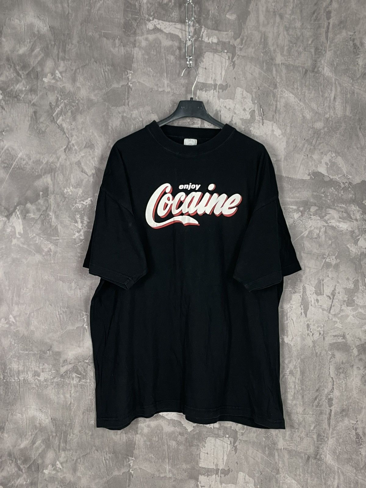 Vintage Vintage 90s Cocaine Enjoy Coca Cola Logo T-shirt Style Size US XL / EU 56 / 4 - 1 Thumbnail
