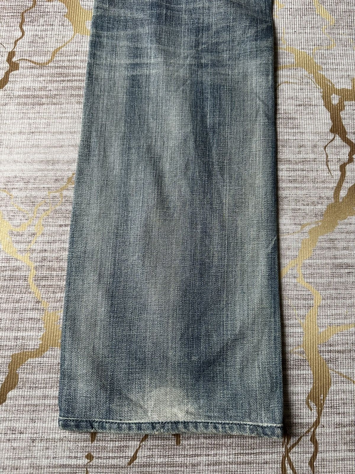 Burberry Burberry Black Label Faded Blue Design Distressed Denim Size US 30 / EU 46 - 15 Thumbnail