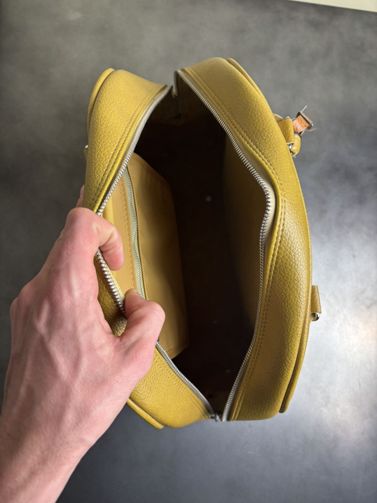 Vintage 1970s Bowling Bag Vintage Briefcase Tote Bag Lock & Key Size ONE SIZE - 9 Thumbnail