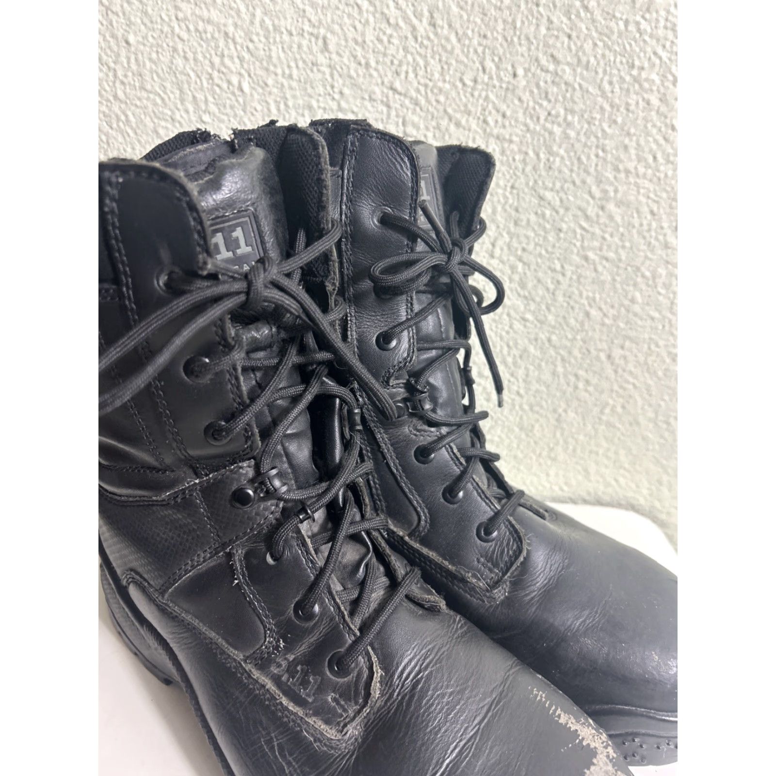 Vintage 5.11 Tactical ATAC Shield 8" Side Zip Comp. Toe Boot 12003 Black Size 10 Men Leather Zipper Combat Round Toe Lace Up M Size US 10 / EU 43 - 4 Thumbnail