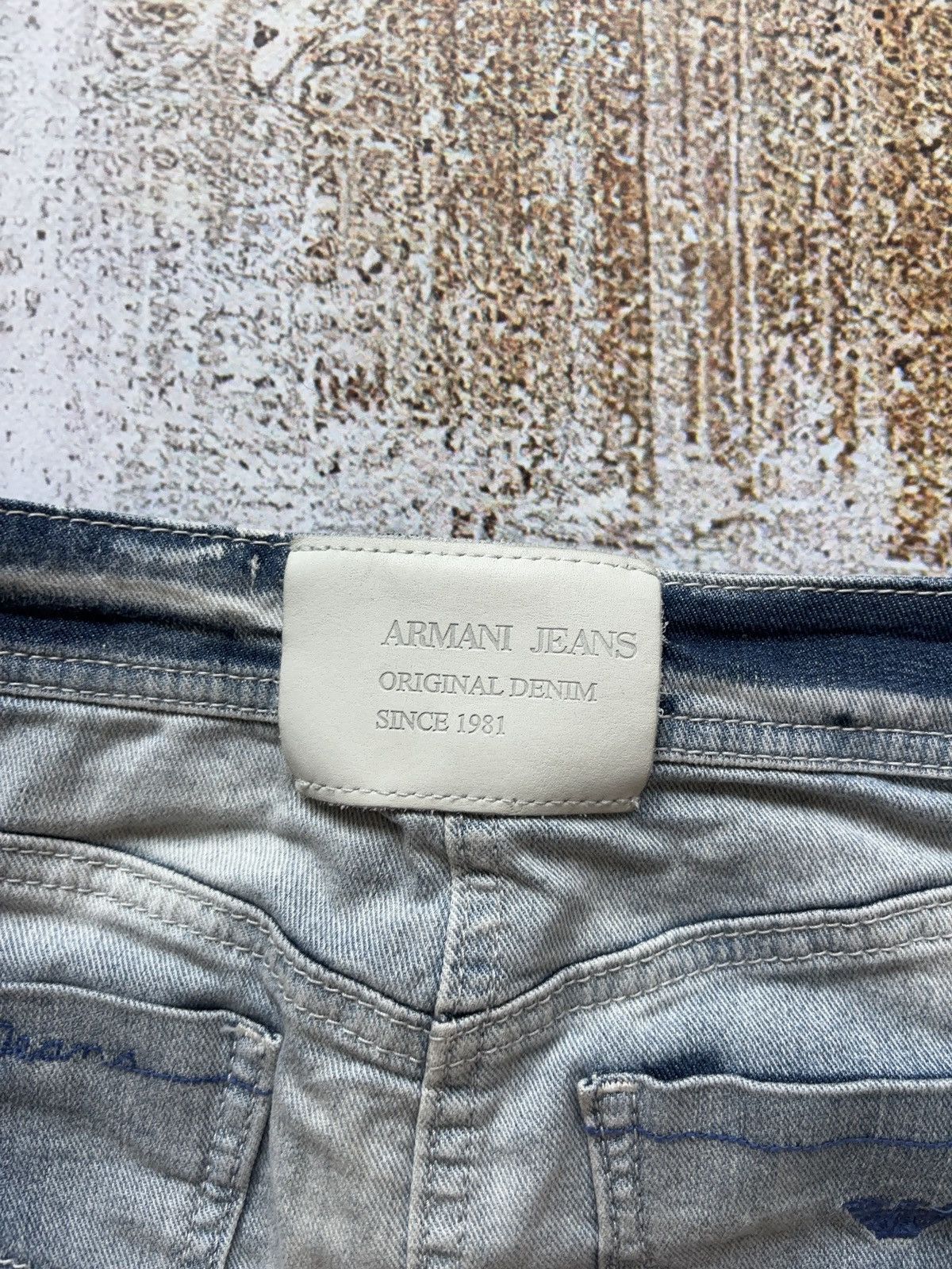 Armani Armani Jeans vintage washed mini denim basic skirt Size 26" / US 2 / IT 38 - 3 Thumbnail