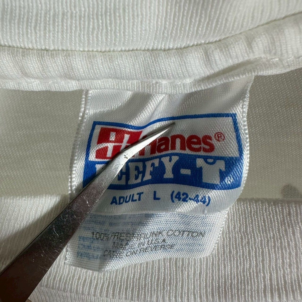 Hanes × Vintage 1996 Butterfield & Robinson Celebrating 30 Years Art Tee Size US L / EU 52-54 / 3 - 7 Thumbnail