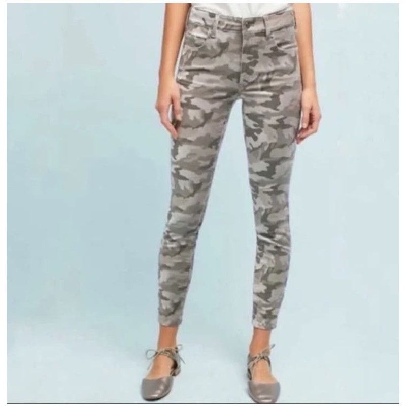 Anthropologie Pilcro Velvet Camo High Rise Skinny Jeans, 27 Size 27" / US 4 / IT 40 - 1 Thumbnail