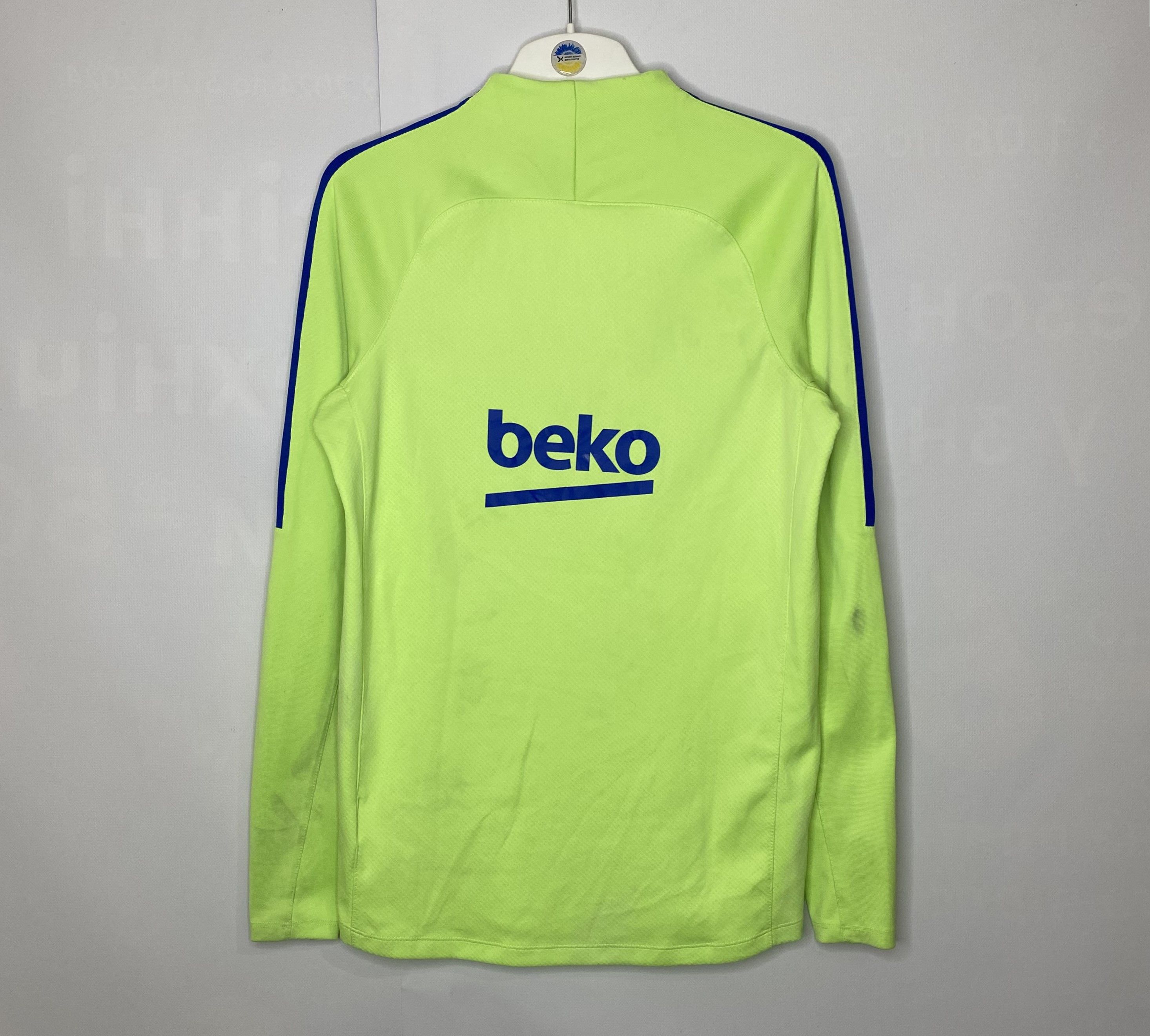 Nike BARCELONA 2017 TRAINING SWEATER FOOTBALL SHIRT SOCCER JERSEY Size US M / EU 48-50 / 2 - 2 Thumbnail