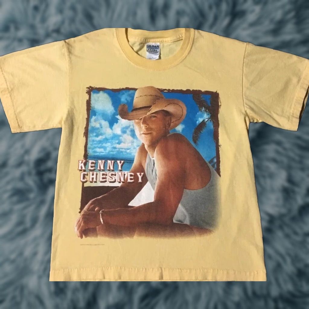 Vintage VINTAGE Kenny Chesney Faded Tour Shirt XS Concert Cowboy Rock Grunge 90s Y2K Mens T-Shirt Yellow Limited Studies Size US XS / EU 42 / 0 - 1 Thumbnail