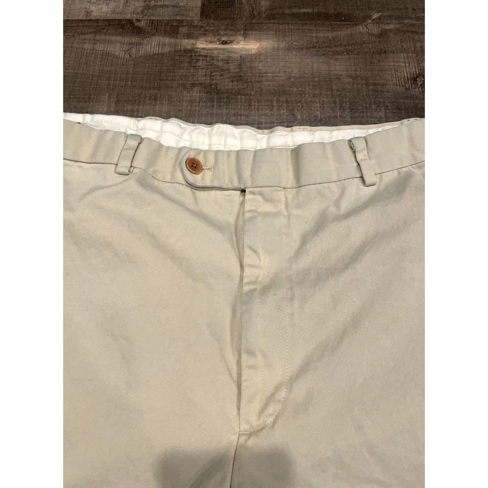 Brooks Brothers Brooks Brothers Chino Pants Men's 40x32 Cream Regular Inseam 32 Pants Size US 39 - 4 Thumbnail