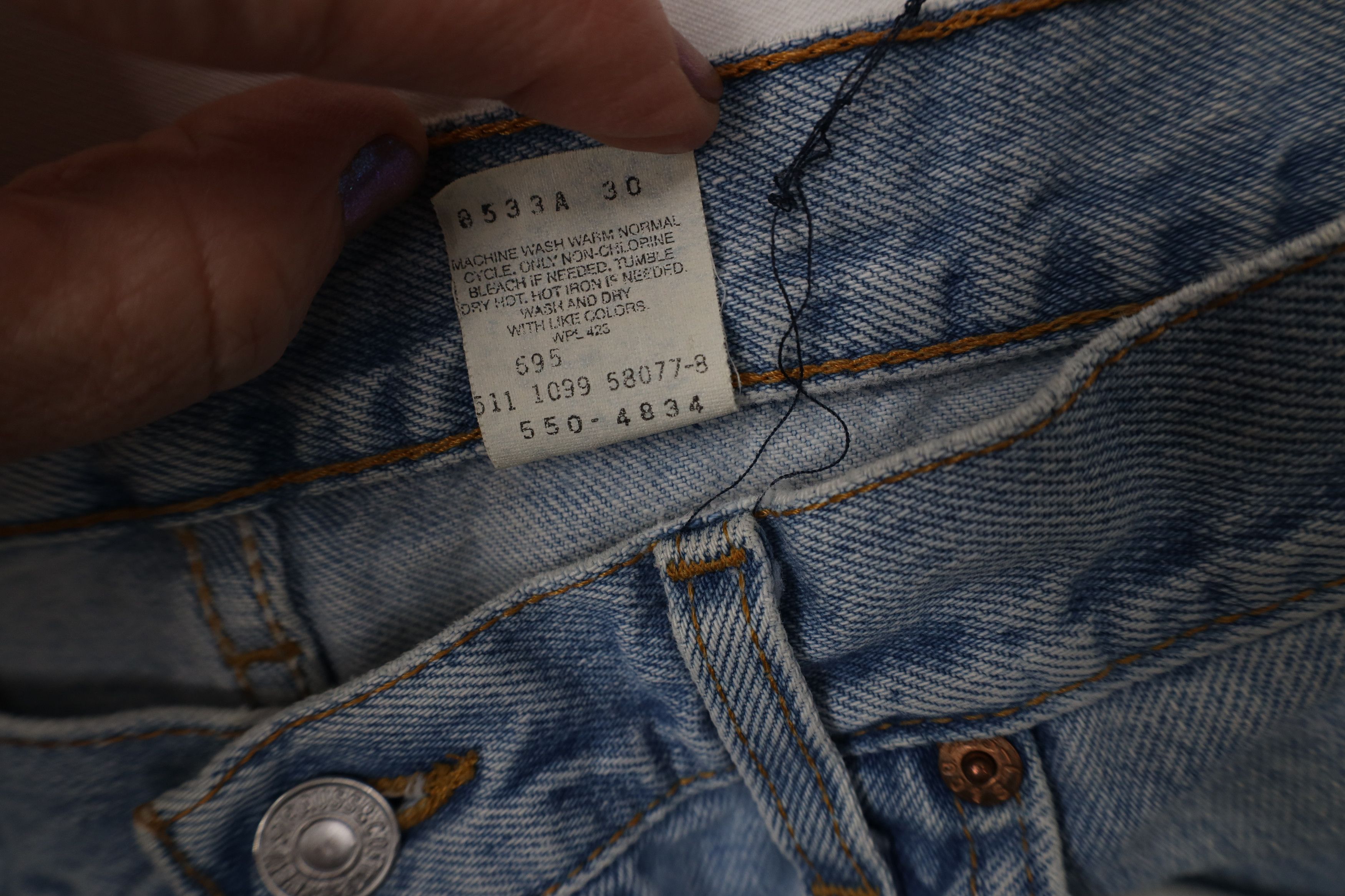 Levi's Vintage 90s Levis 550 Faded Relaxed Fit Denim Jeans Blue USA Size US 36 / EU 52 - 8 Thumbnail