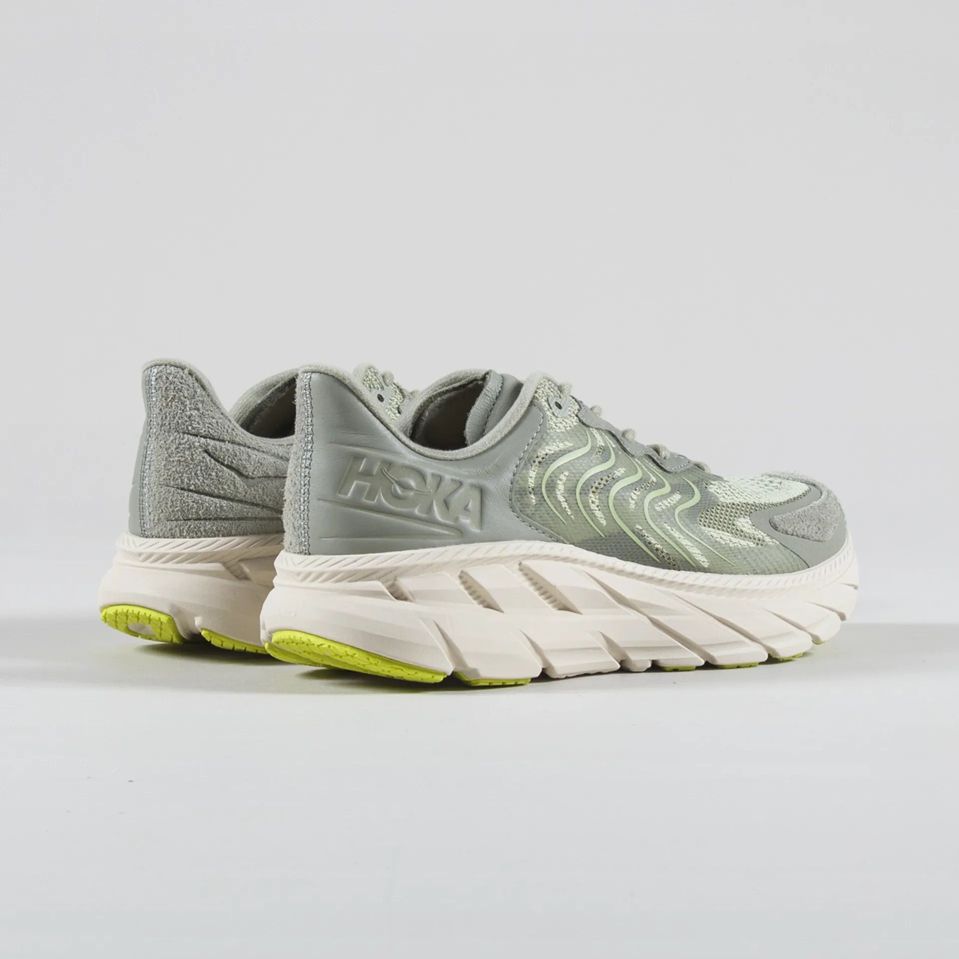 Hoka o1s22i1n0924 Clifton ls Sneakers in Green Size US 10.5 / EU 43-44 - 3 Thumbnail