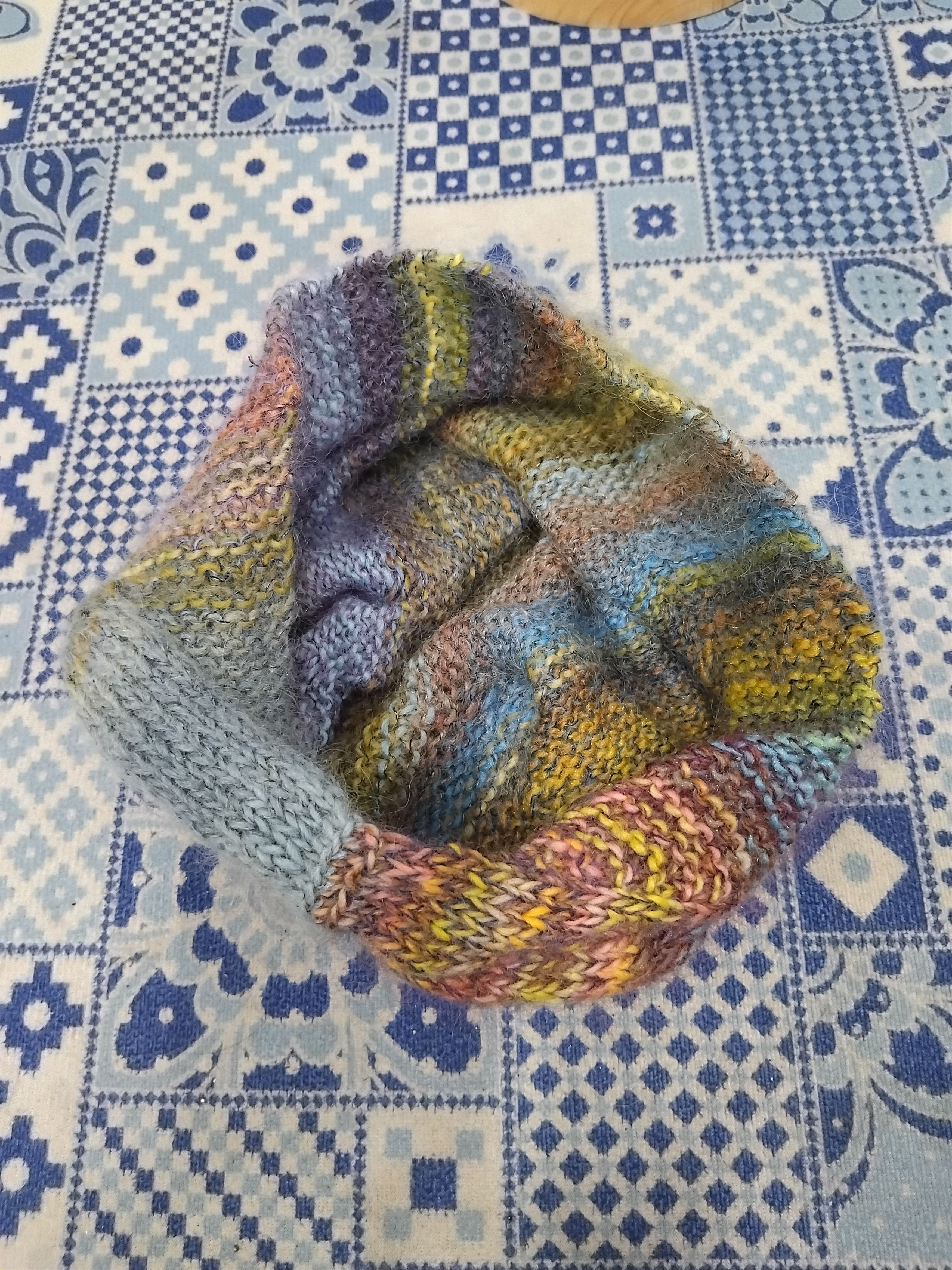 Japanese Brand 🔥Rainbow rugged style beanie Size ONE SIZE - 2 Thumbnail