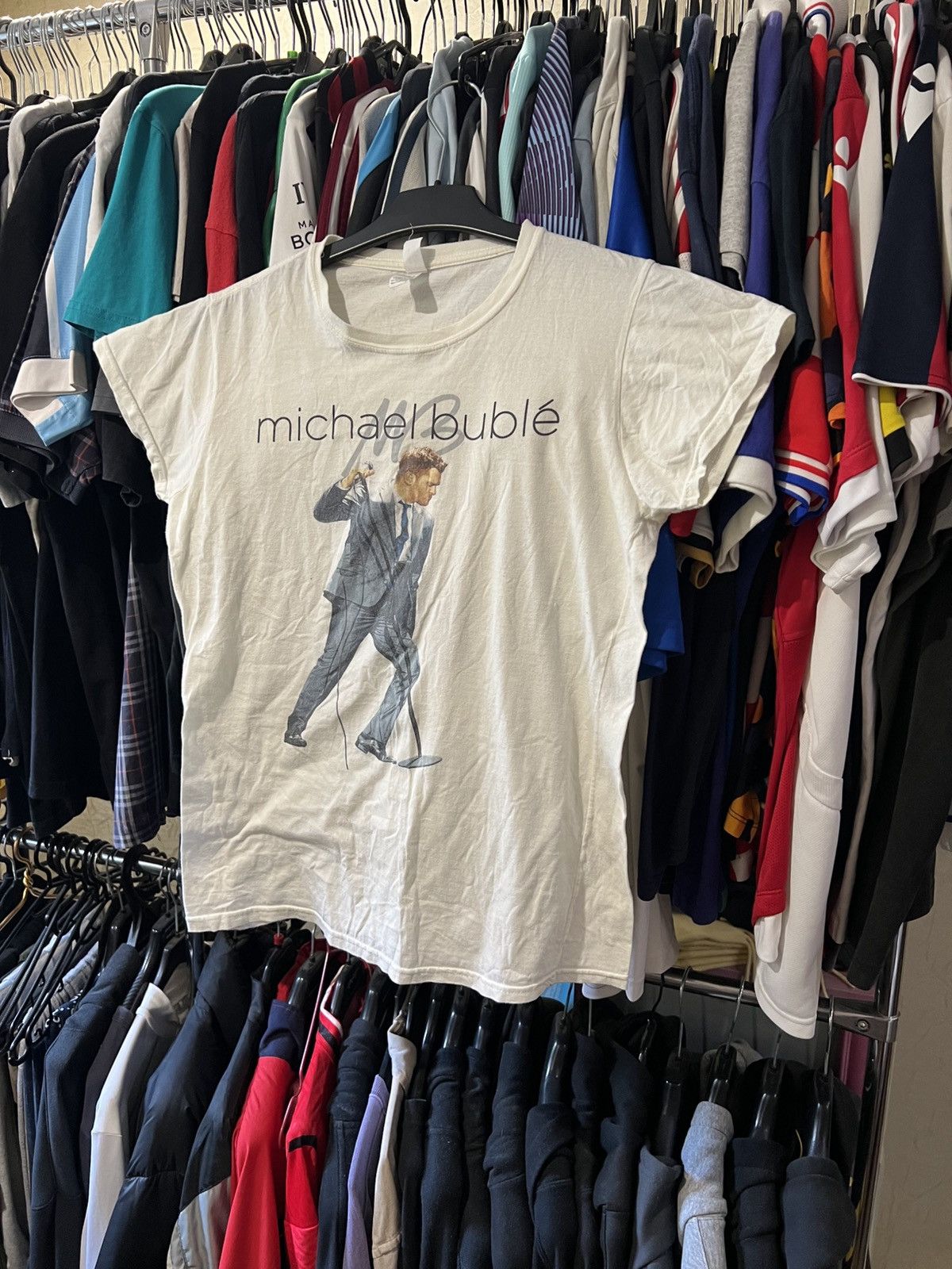 Band Tees 2011/2012 VINTAGE MICHAEL BUBBLE TOUR POP ROCK BAND T SHIRT Size L / US 10 / IT 46 - 1 Thumbnail