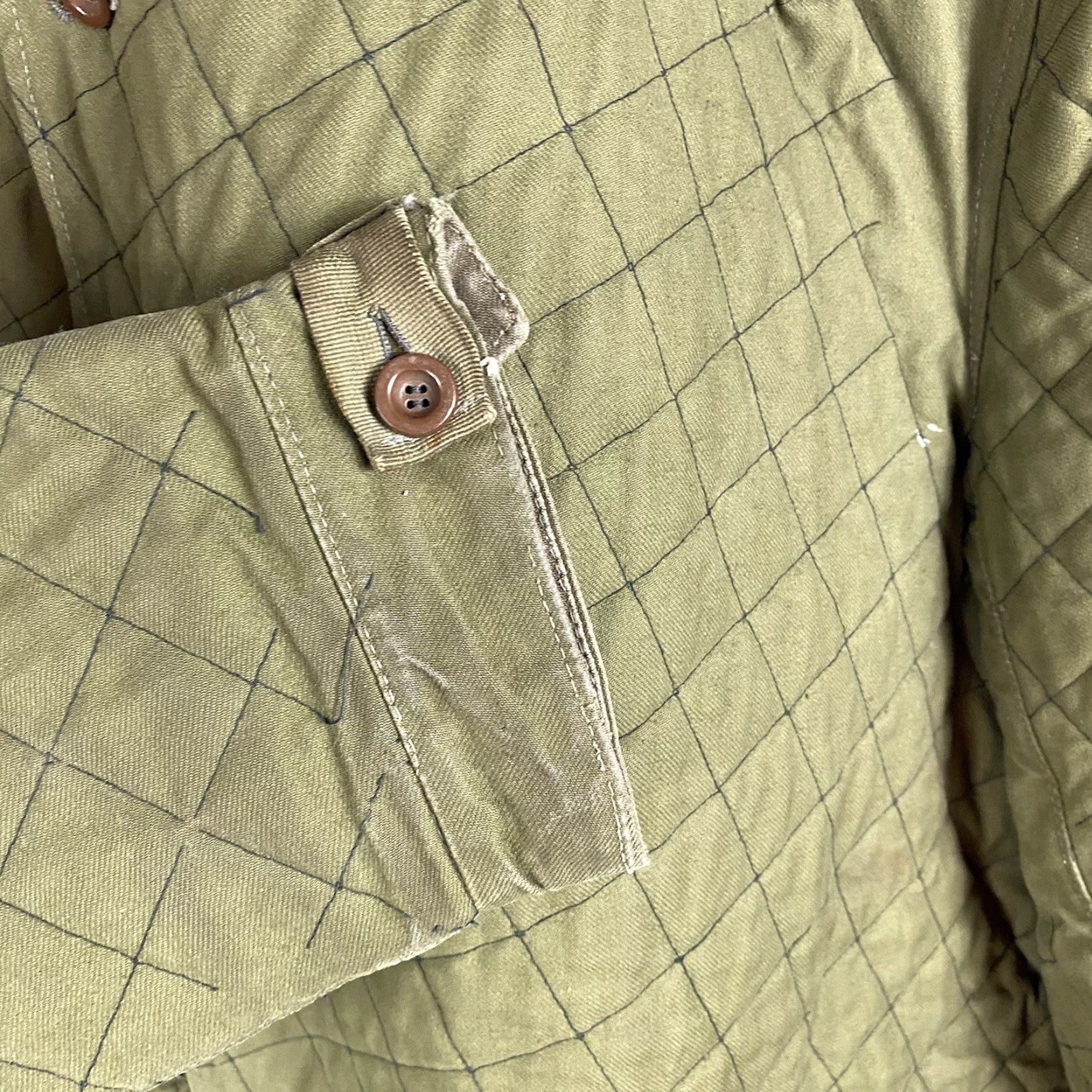 Vintage VINTAGE 40s German Czech Army Heavy Quilted Jacket XL Mens Size US XL / EU 56 / 4 - 2 Thumbnail
