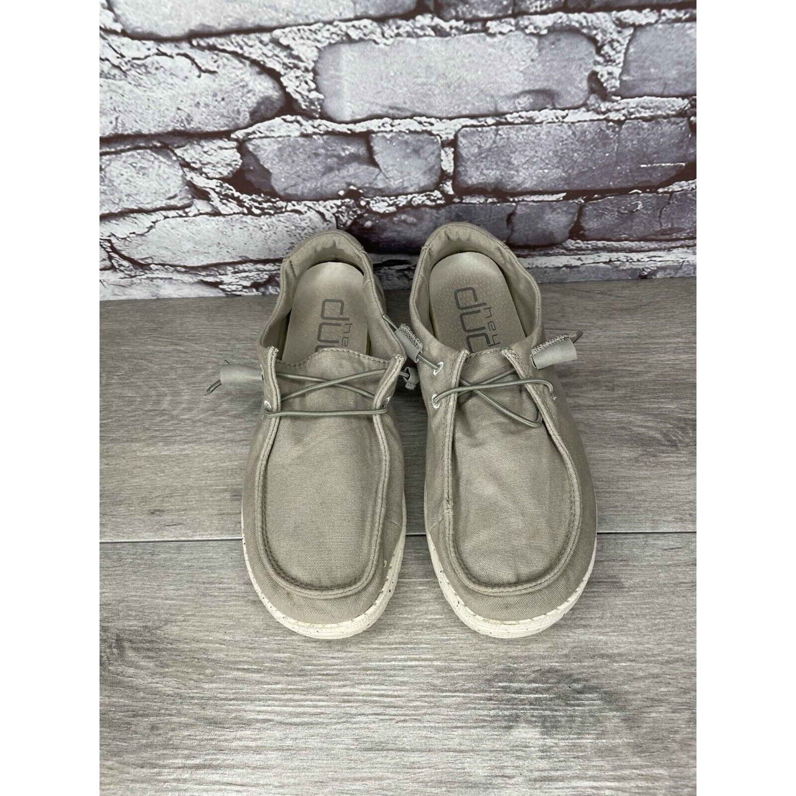 Other Hey Dude Wendy Grey Canvas Fabric Lace Lightweight Sneakers Size US 7 / IT 37 - 12 Thumbnail