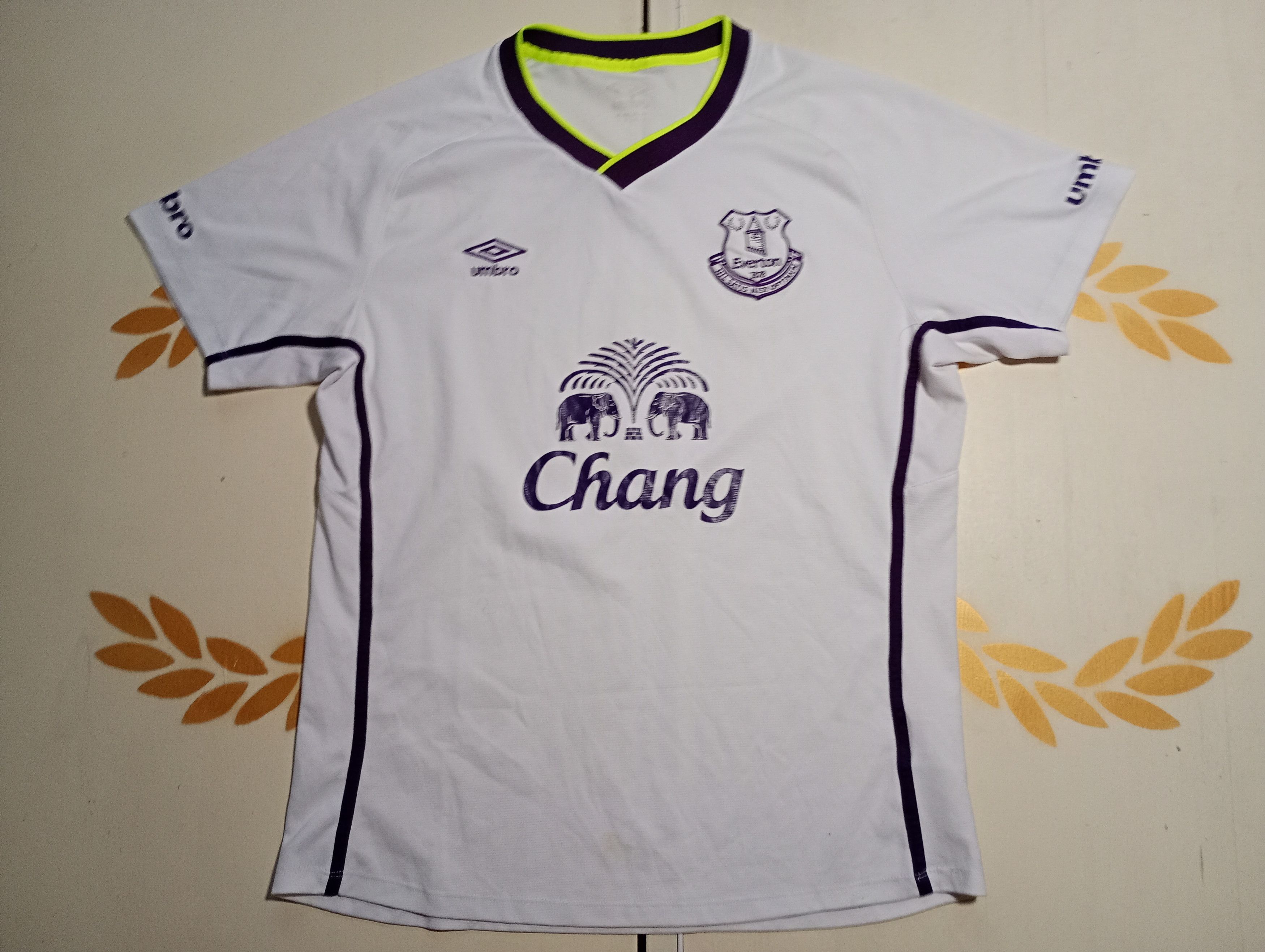 Umbro Umbro Everton Third Jersey 2016-2017 Size US L / EU 52-54 / 3 - 1 Thumbnail