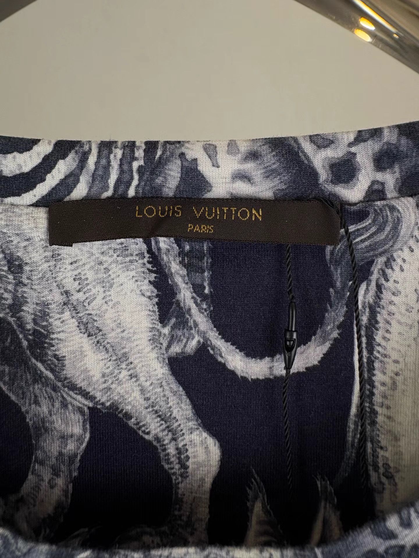 Louis Vuitton LOUIS VUITTON Zoo Short Sleeve K1 Size US XXL / EU 58 / 5 - 3 Thumbnail
