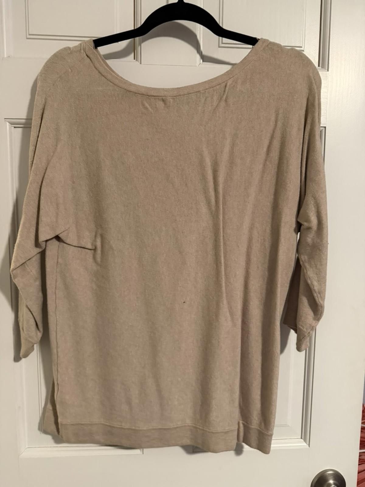 Other White House Black Market Embellished Beige Sweater Medium Size M / US 6-8 / IT 42-44 - 5 Thumbnail