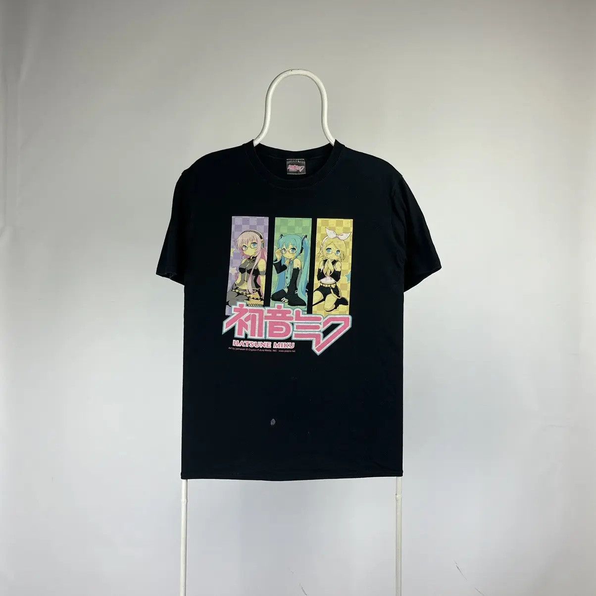 Anime Hatsune Miku Y2K Anime Manga Movie T Shirt Tee Kizuna Al Size US M / EU 48-50 / 2 - 1 Thumbnail