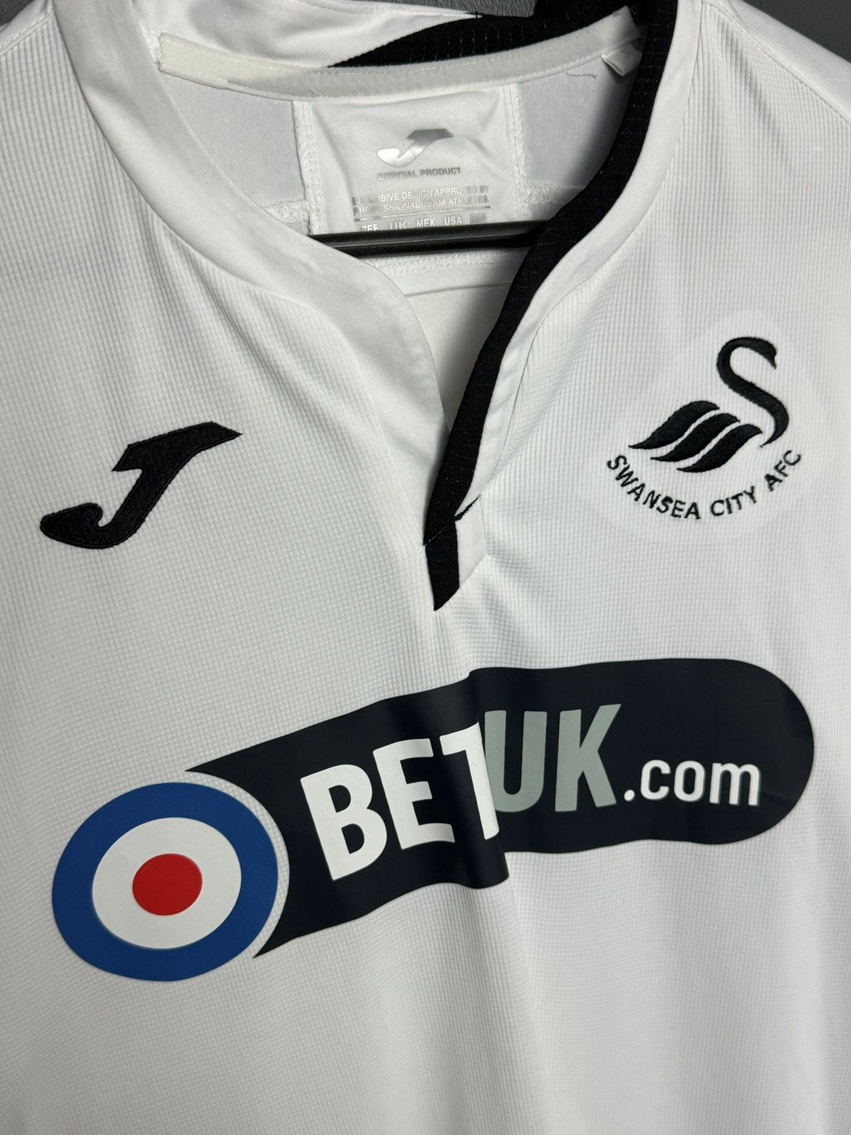 Joma Swansea City 18/19 Home Carter-Vickers Football Jersey Size US L / EU 52-54 / 3 - 4 Thumbnail